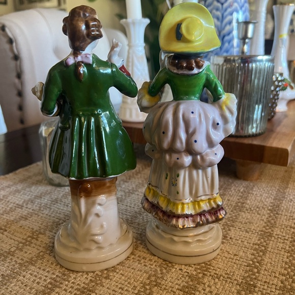 Vintage Porcelain Man & Woman Figurines - Picture 5 of 7